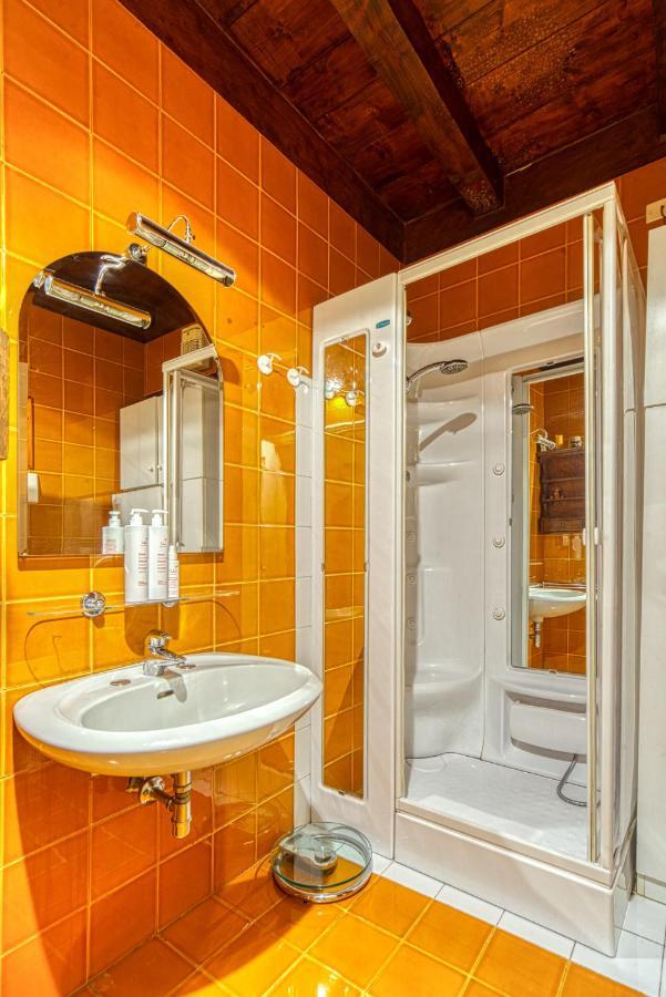 Piazza Maggiore Duplex Apartment By Wonderful Italy Болоня Екстериор снимка